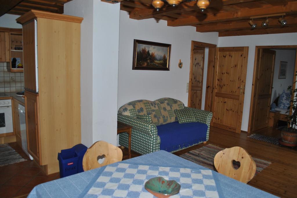Schlintl-Hof Villa Liebenfels Szoba fotó